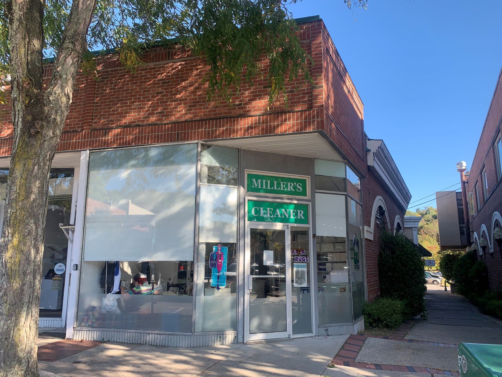 11 S. Moger Avenue